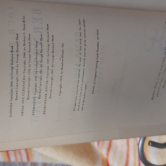 Vintage hardcover book, "Four Plays by Bernard Shaw" published by Modern Library - Picture 3 of 6